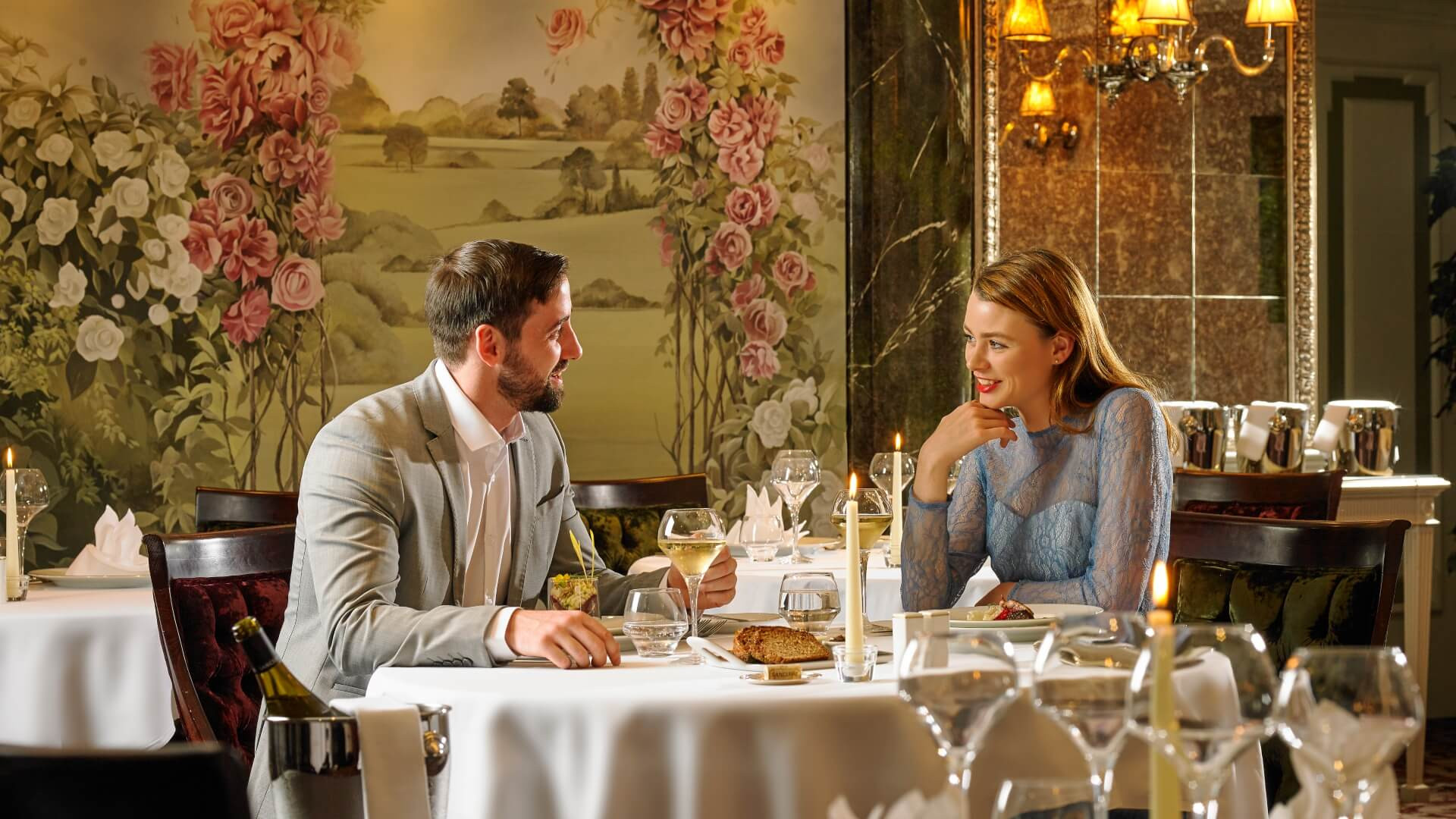 Rose room couple banner www.therosehotel.com_v3