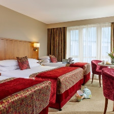 Classic family room oct  x www.therosehotel.com_v3