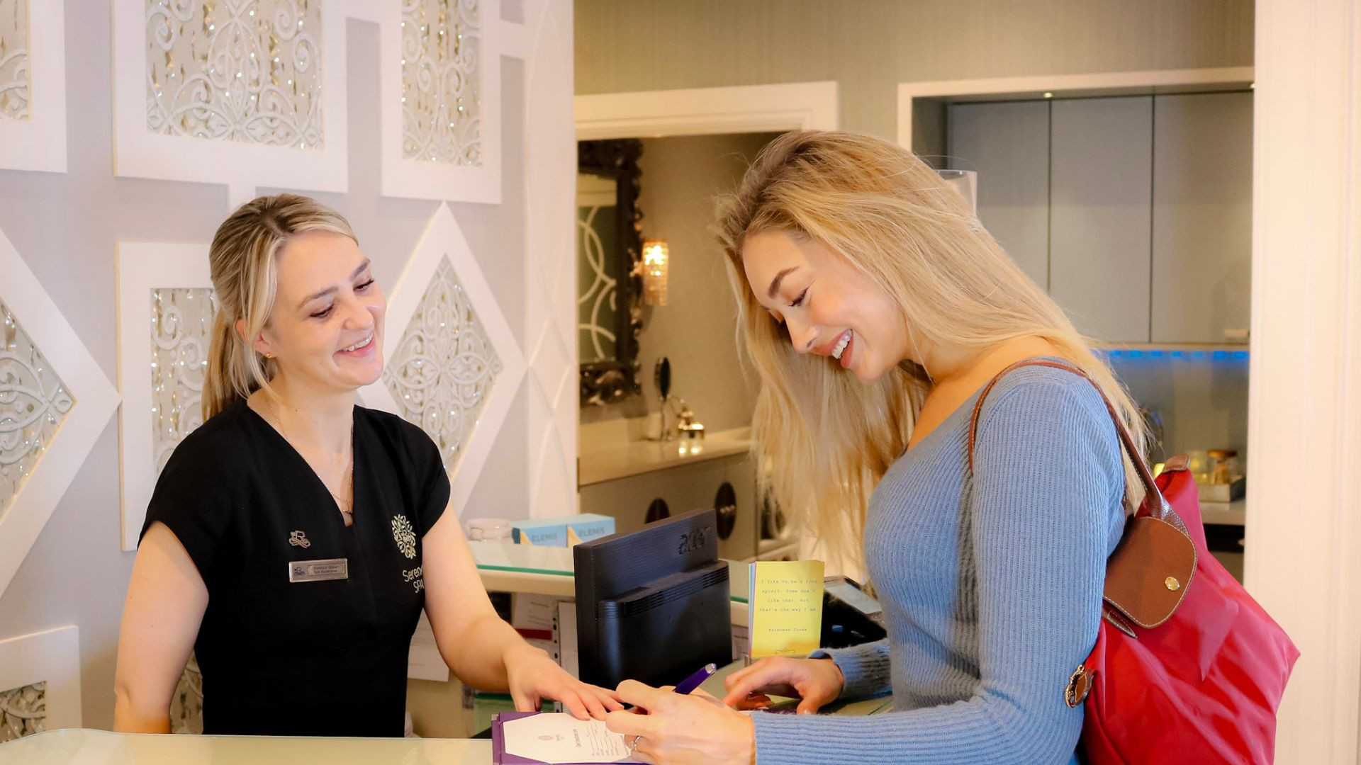 X  px www.therosehotel.com_v3