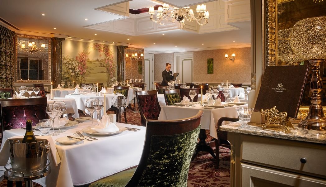 Rose room group dining x www.therosehotel.com_v3