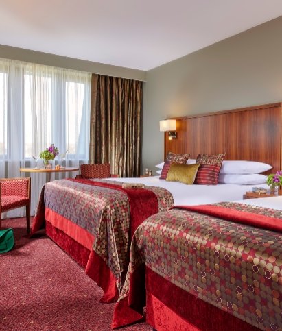 Classic bedroom july  x www.therosehotel.com_v3