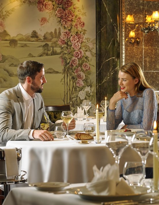 Couple in rose room www.therosehotel.com_v3