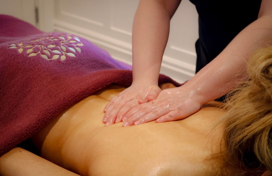 Back Massage in Serenity Spa 