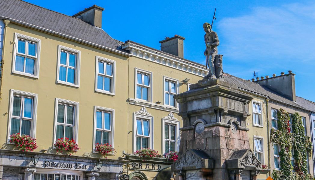 Tralee Town 