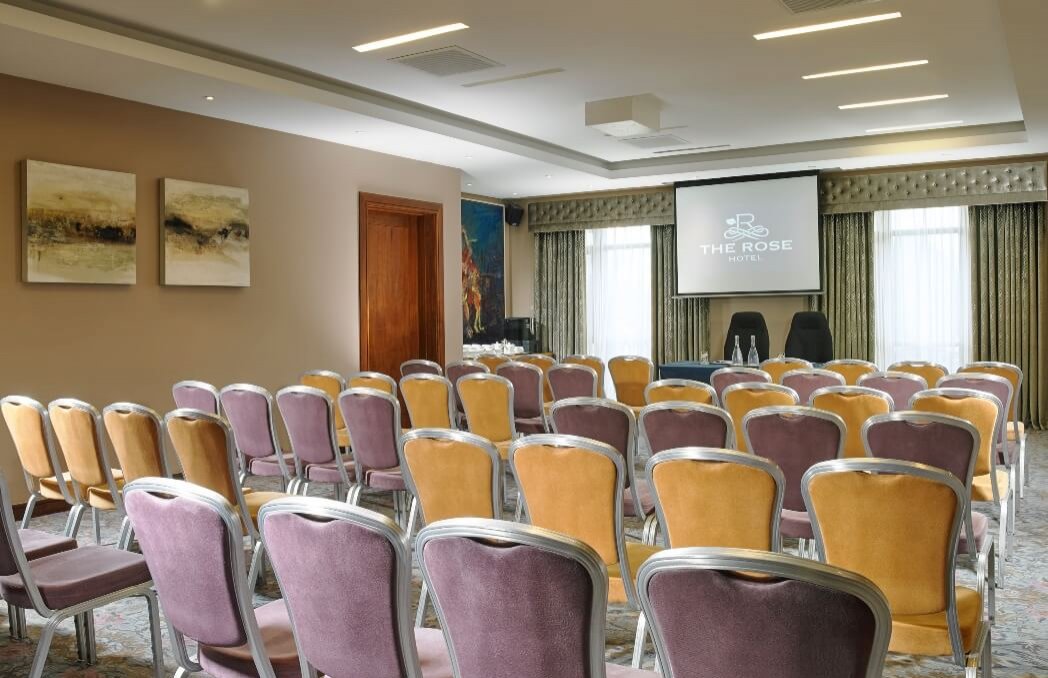 Meeting room pembroke suite theatre style offers www.therosehotel.com_v3