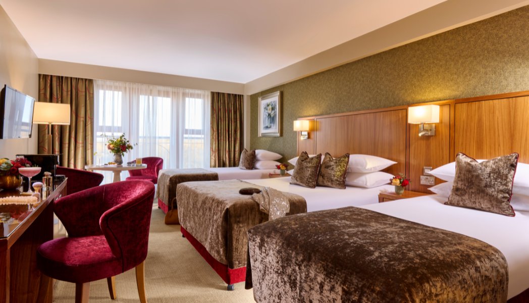 Triple room gallery www.therosehotel.com_v3