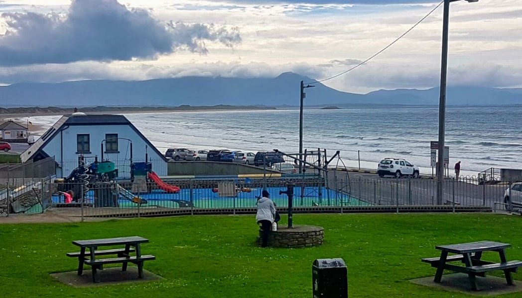 Ballyheigue playground ballyheigue co master www.therosehotel.com_v3