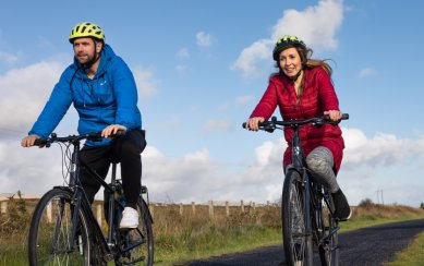 Greenway couple on bikes x www.therosehotel.com_v3